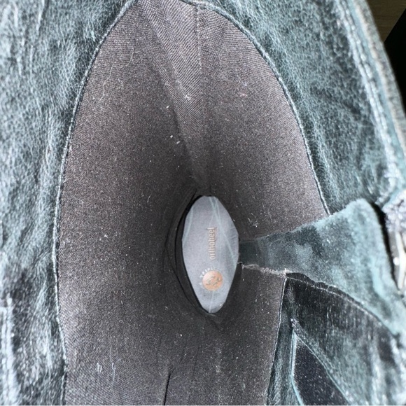 Teva Black DE LA VINA DOS TALL Genuine Leather Size 10 - Picture 9 of 9